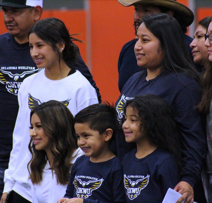 texas high school signer and family