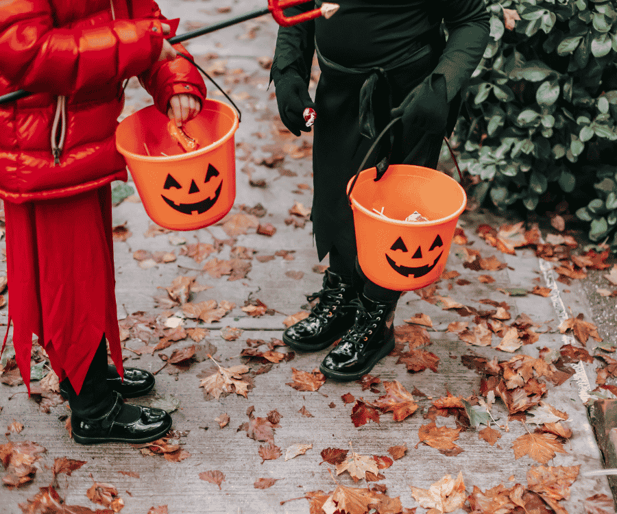 Halloween safety checklist